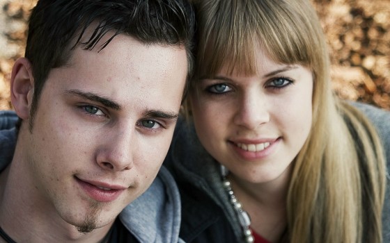 Christliche frauen mit online-dating besessen